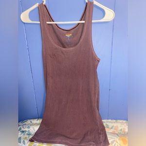 Purple ribbed fitted tank top